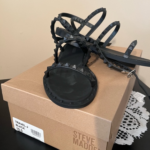 Steve Madden Sandals - Picture 2 of 3